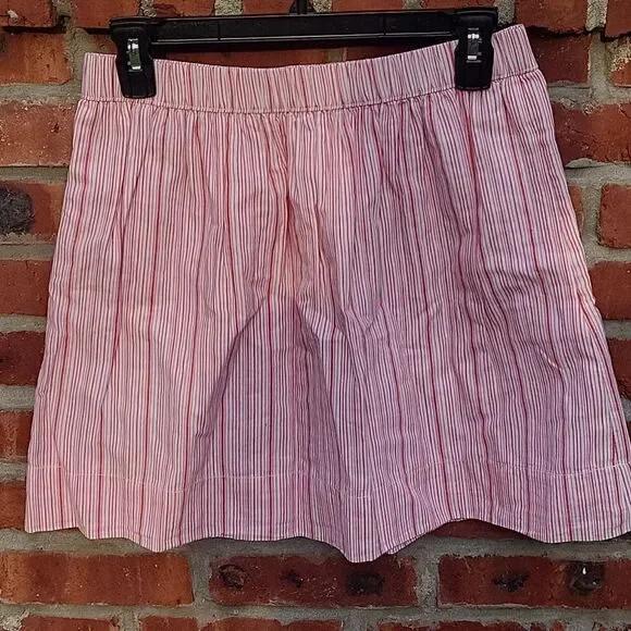Gap candy cane stripped skater skirt - Picture 1 of 7